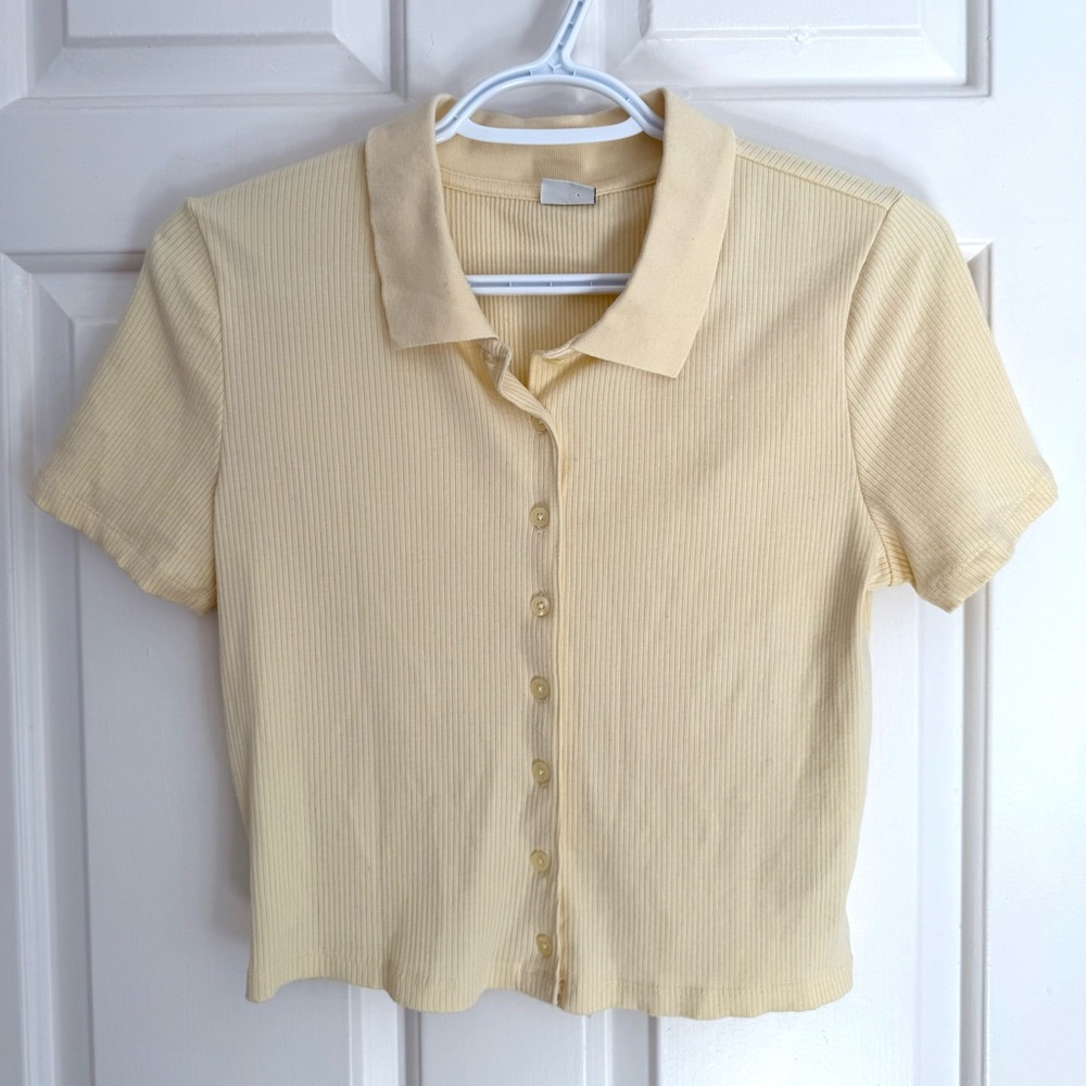 Aritzia Sunday Best Ribbed Cropped Top